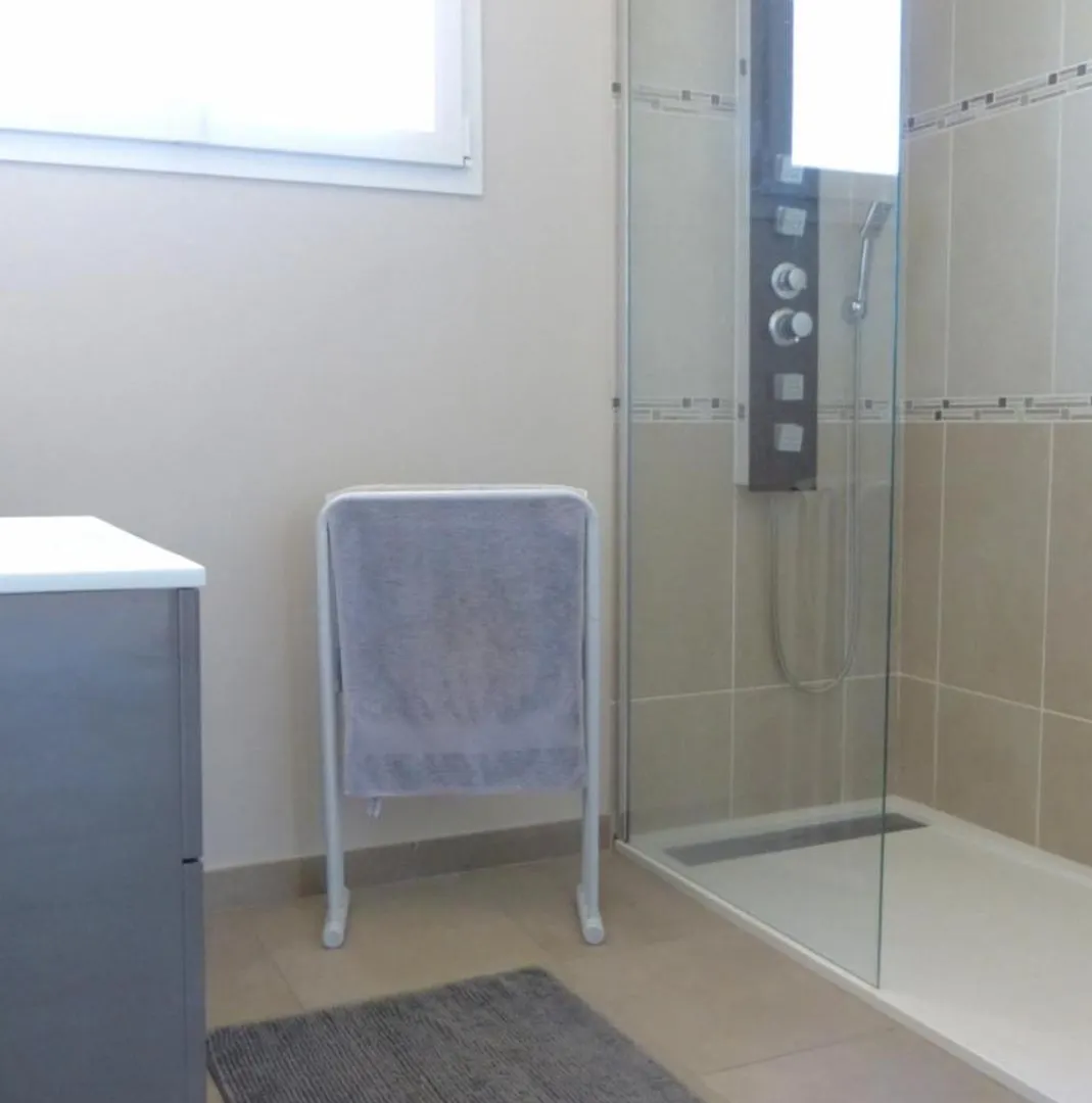 Spacious T4 With Garden - Near Beach Six-Fours-les-Plages France