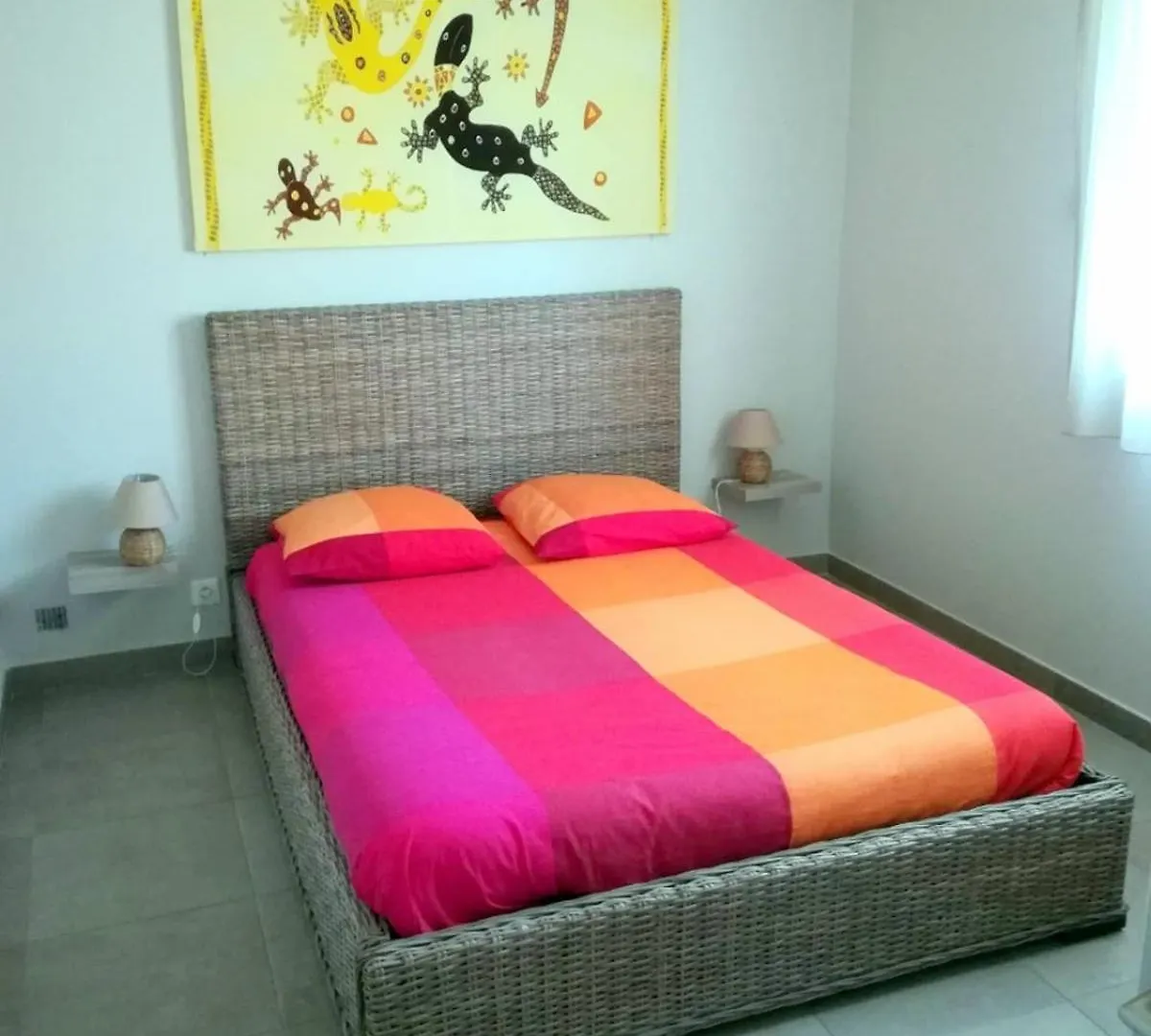 Spacious T4 With Garden - Near Beach Six-Fours-les-Plages Apartment